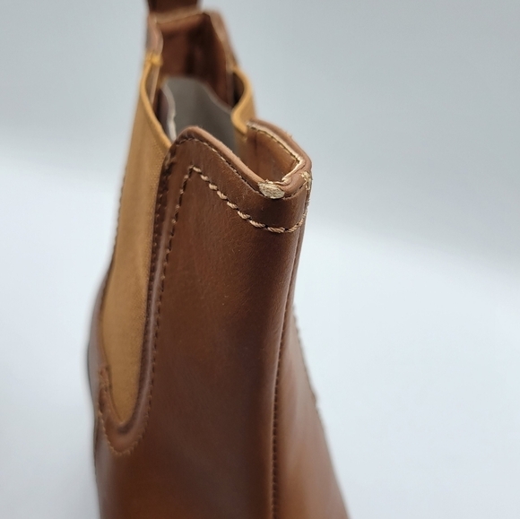 Bella Marie Tan Tennessee Chunky Heel Ankle Boot 8.5 - Picture 10 of 11